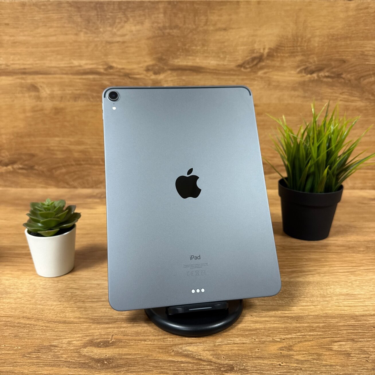 Apple iPad Pro 11" 1st Gen Wi-Fi (2018) 64GB Space Gray | 91% Battery | B | Atnaujintas 1 Apple iPad Pro 11" 1st Gen Wi-Fi (2018) 64GB Space Gray | 91% Battery | B | Atnaujintas 1