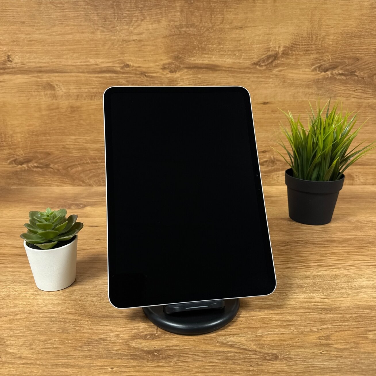 Apple iPad Pro 11" M5 Wi-Fi (2025) 256GB with Standard glass Silver | A+ | 100% battery | Ekspozicinis 2 Apple iPad Pro 11" M5 Wi-Fi (2025) 256GB with Standard glass Silver | A+ | 100% battery | Ekspozicinis 2