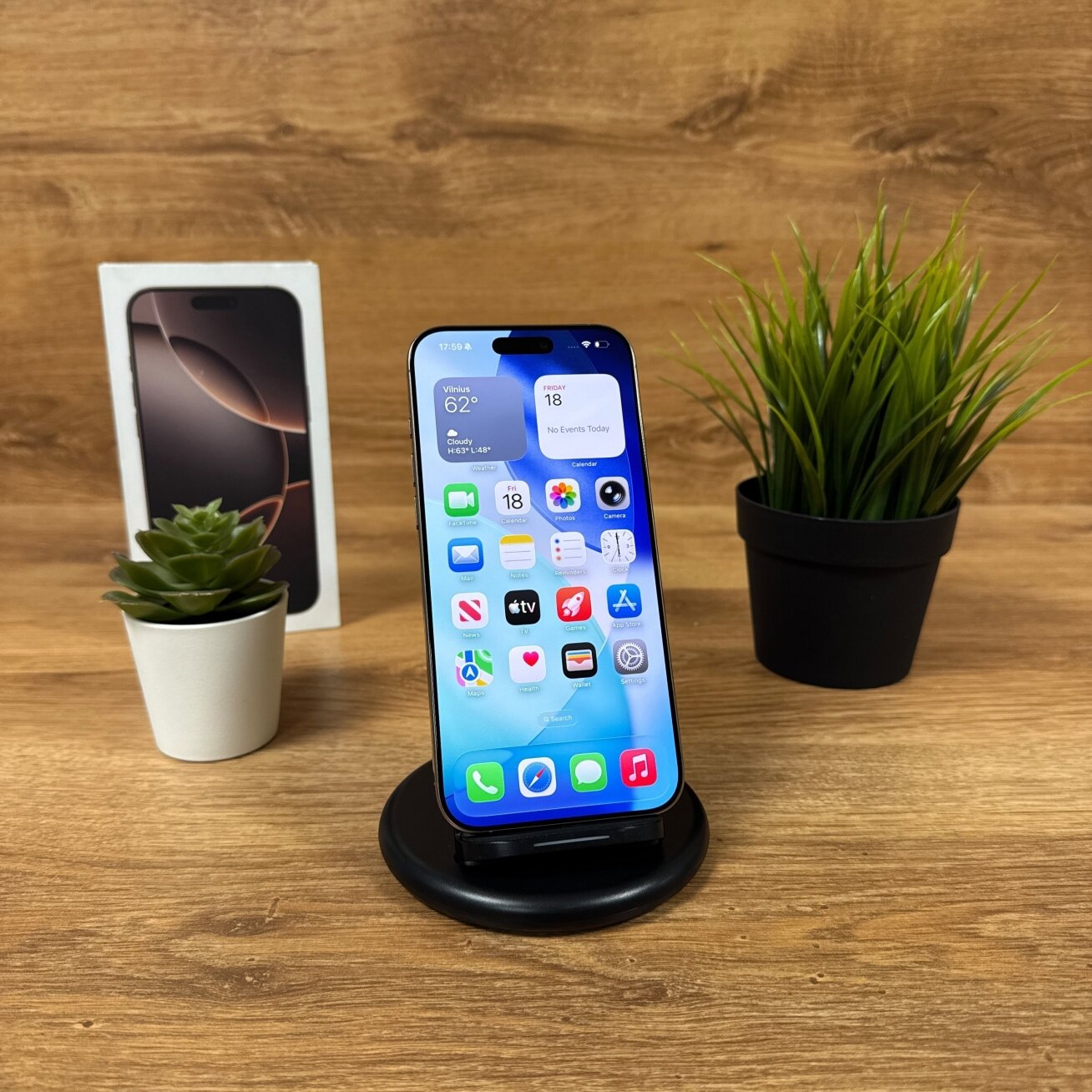 Apple iPhone 16 Pro Max 256GB Desert Titanium | 100% Battery | A | Ekspozicinis 1