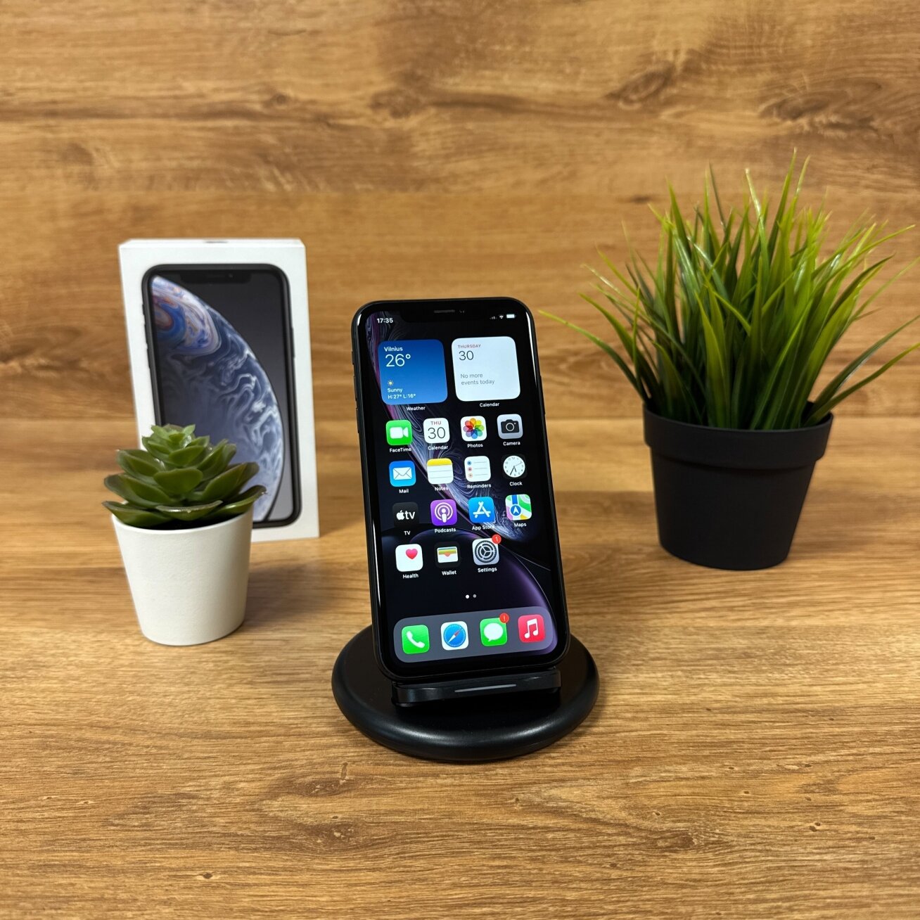 Apple iPhone Xr 64GB Black | 92% Battery | A | Atnaujintas 1 Apple iPhone Xr 64GB Black | 92% Battery | A | Atnaujintas 1