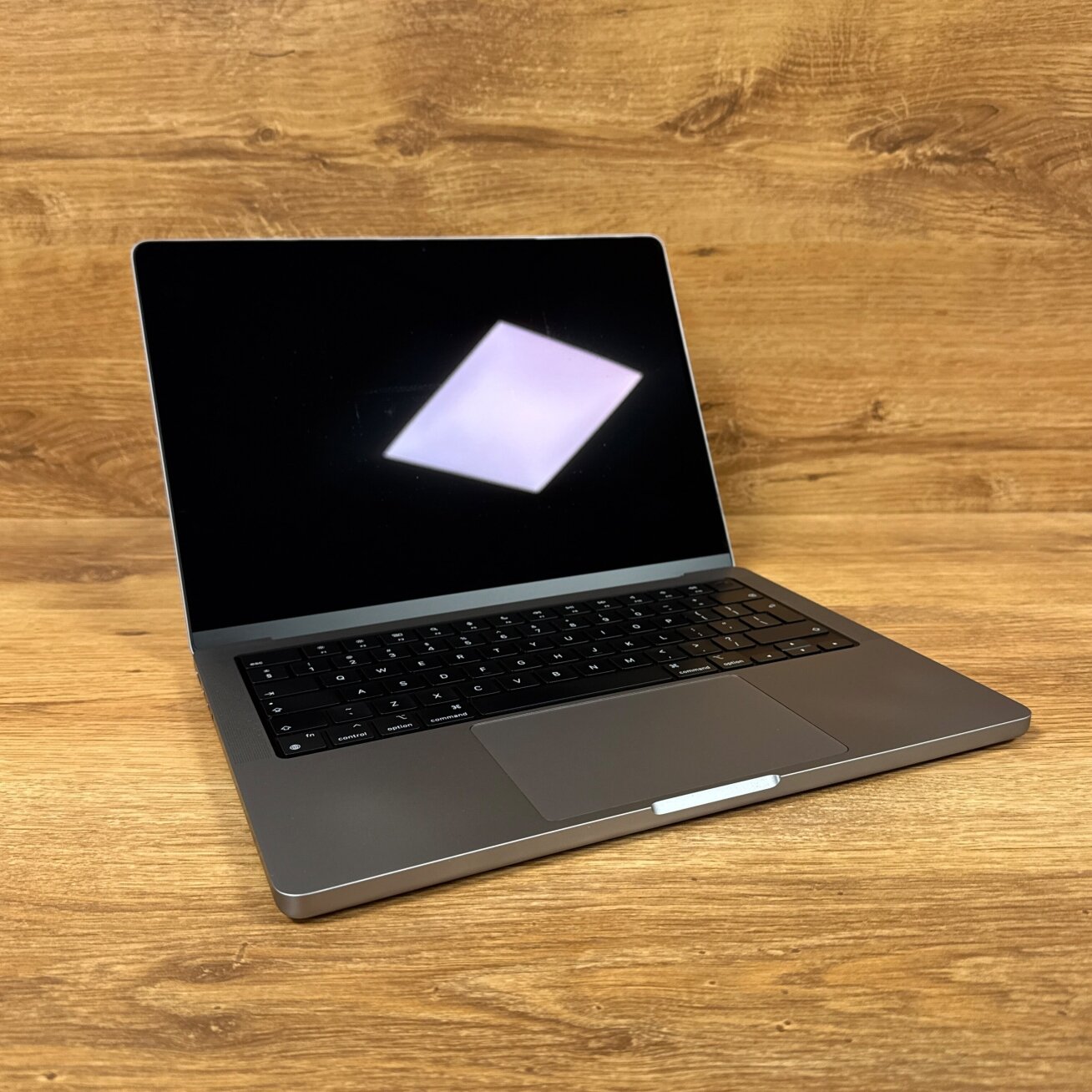 Apple MacBook Pro 14" M1 Pro (2021) | 16GB/512GB | 8C CPU/14C GPU | 88% battery | B | Space Gray | Atnaujintas 2 Apple MacBook Pro 14" M1 Pro (2021) | 16GB/512GB | 8C CPU/14C GPU | 88% battery | B | Space Gray | Atnaujintas 2
