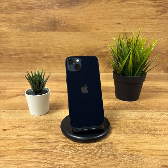 Apple iPhone 13 128GB Midnight | 89% Battery | B | Atnaujintas Apple iPhone 13 128GB Midnight | 89% Battery | B | Atnaujintas