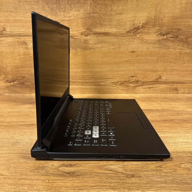ASUS ROG Strix G531GU i5-9300H / 16GB / 512GB SSD / NVIDIA GeForce GTX 1660 Ti (6GB) / 15.6" FHD / WIN11 | Atnaujintas 3