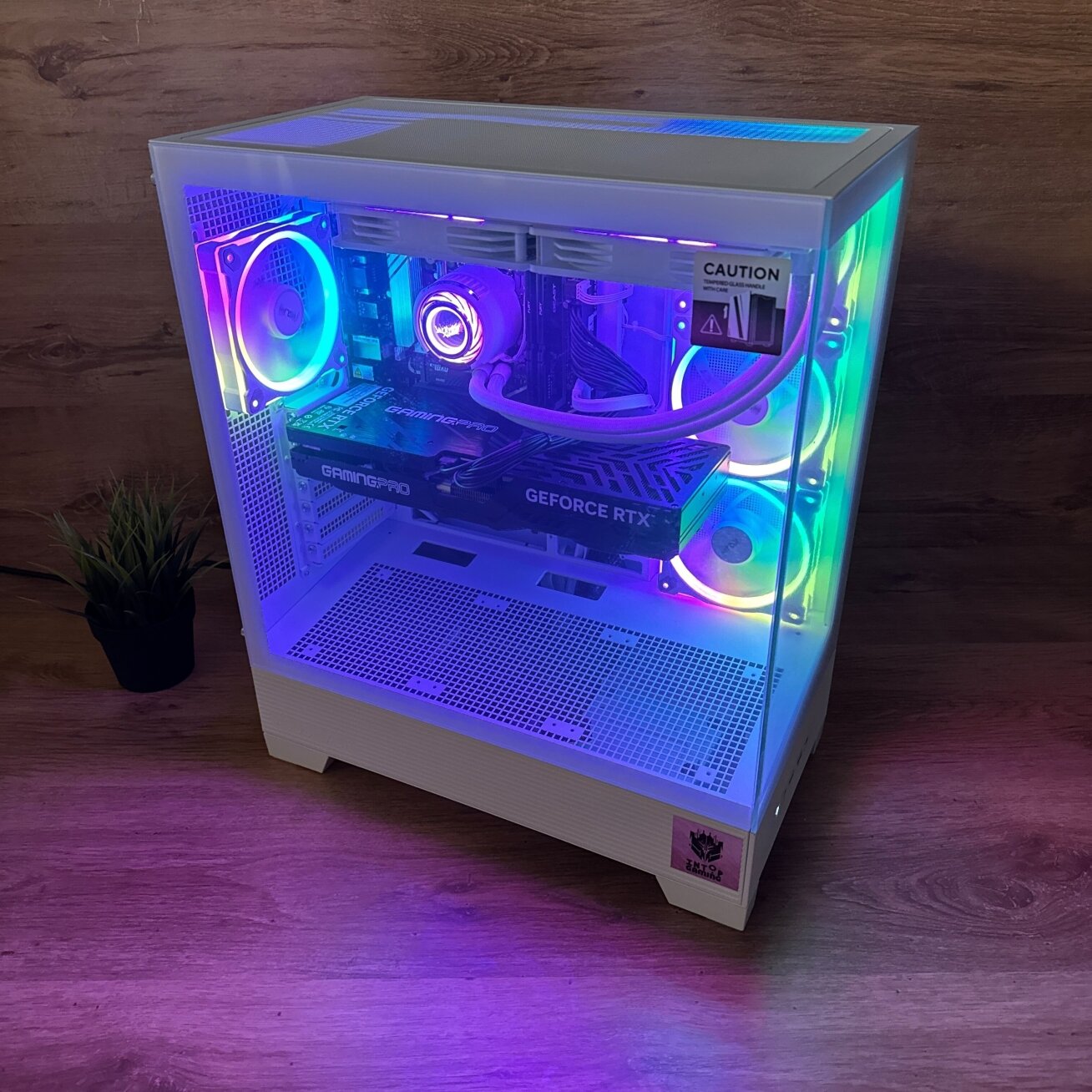 Intop AQUA i7-14700F / 32GB / 1TB SSD / RTX5070Ti 16GB / WIN11Pro | White | A+ | Ekspozicinis 1 Intop AQUA i7-14700F / 32GB / 1TB SSD / RTX5070Ti 16GB / WIN11Pro | White | A+ | Ekspozicinis 1