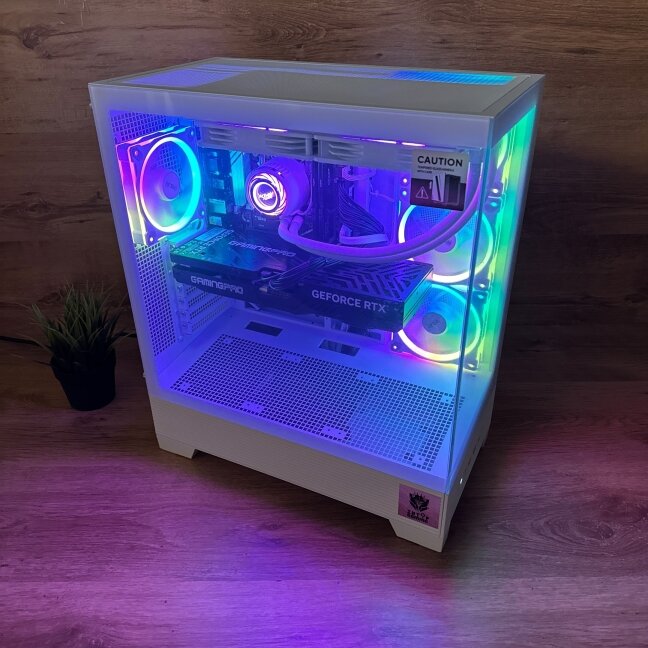 Intop AQUA i7-14700F  / 32GB / 1TB SSD /  RTX5070Ti 16GB / WIN11Pro | White | A+ | Ekspozicinis 1