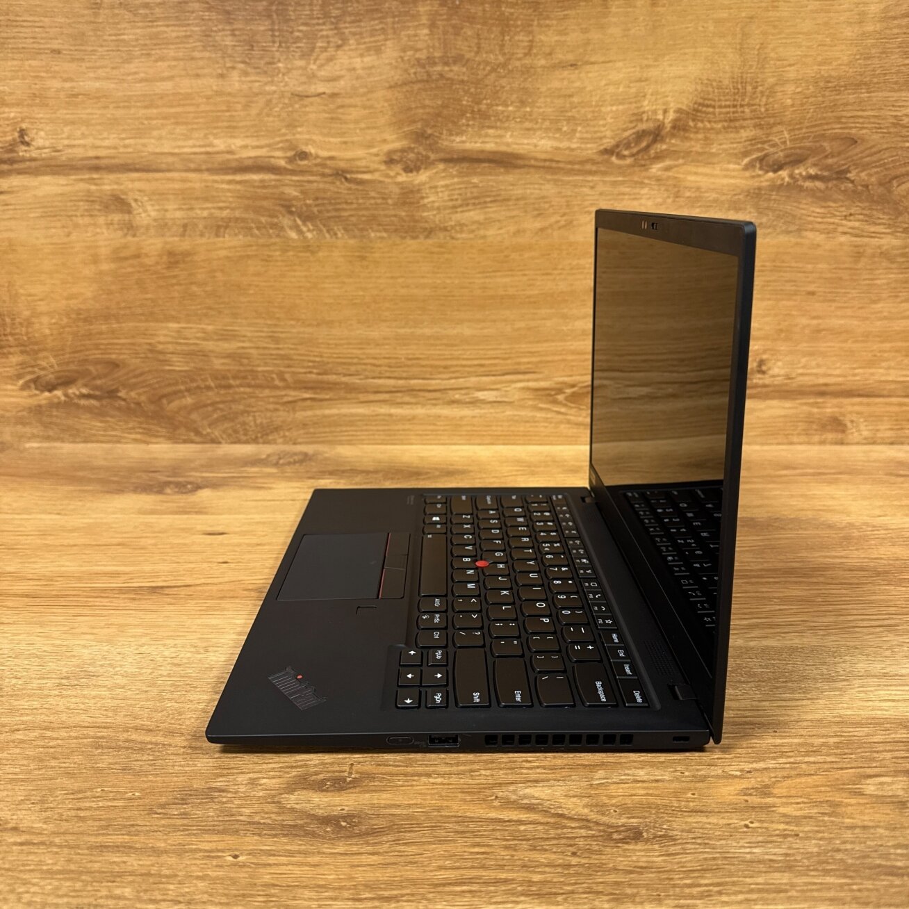 Lenovo ThinkPad X1 Carbon Gen 8 i7-10510U / 16GB / 512GB SSD / 14" 4K UHD / WIN11 Pro | Atnaujintas 4 Lenovo ThinkPad X1 Carbon Gen 8 i7-10510U / 16GB / 512GB SSD / 14" 4K UHD / WIN11 Pro | Atnaujintas 4
