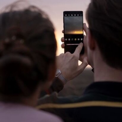 „Sony Xperia Z5 Compact“: Kompaktiškų Išmaniųjų Telefonų Entuziastų Legenda
